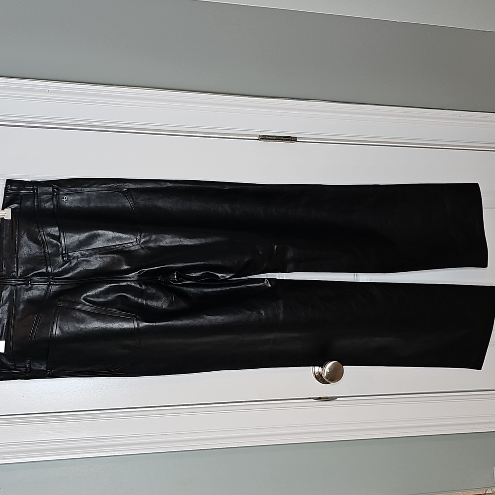 Rag & Bone Black Harlow Relaxed Straight Leg Faux Leather Pants - Size 32 - Picture 8 of 12